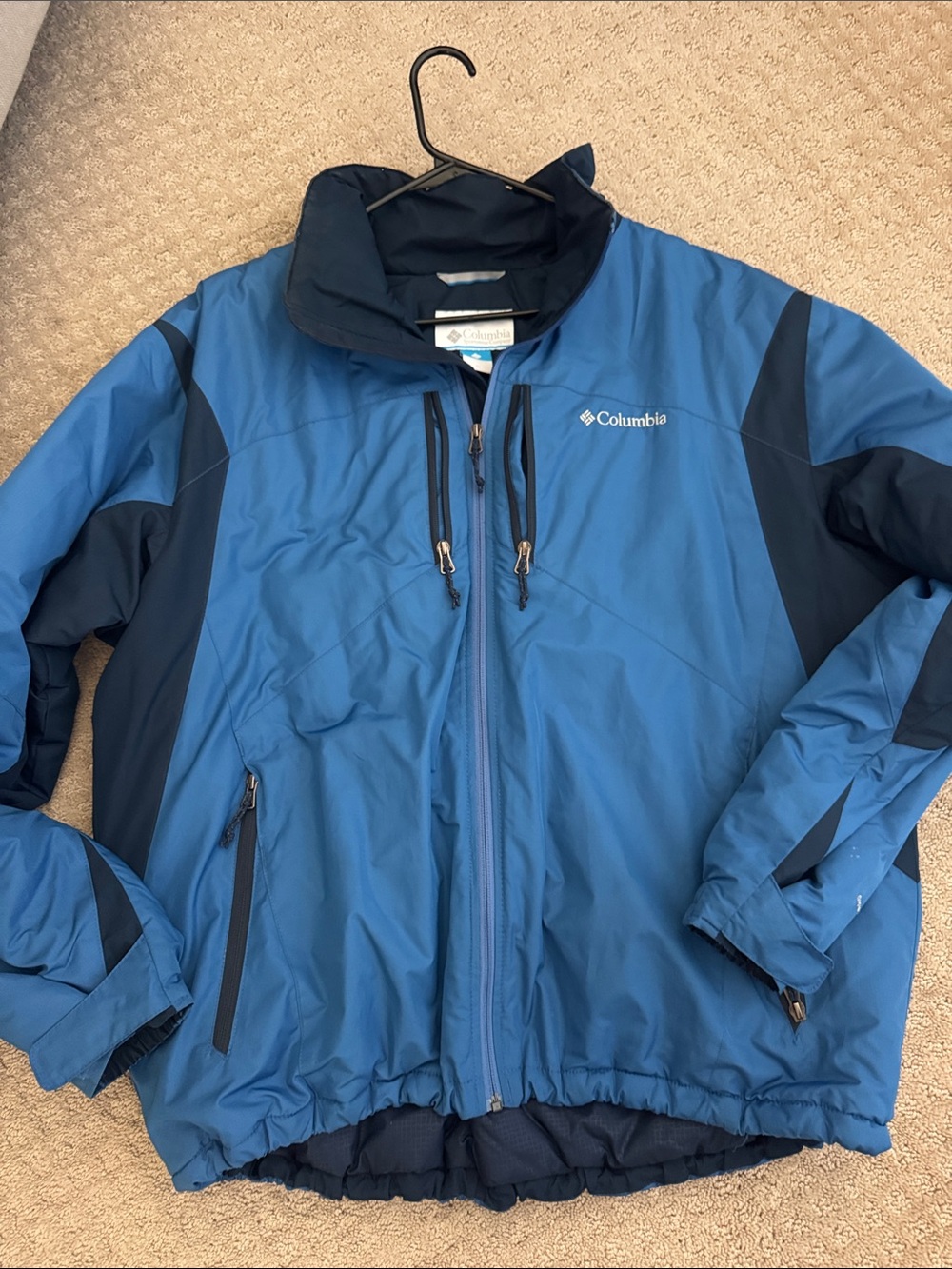 Columbia Men’s Blue winter ski jacket XL